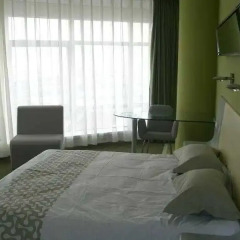 Отель Da Zhong Pudong Airport Hotel Shanghai Китай, Шанхай - 2 отзыва об отеле, цены и фото номеров - забронировать отель Da Zhong Pudong Airport Hotel Shanghai онлайн удобства в номере