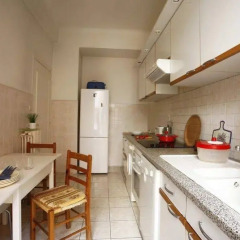 Апартаменты Apartment White в номере