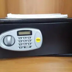 Hotel 3K Madrid сейф в номере