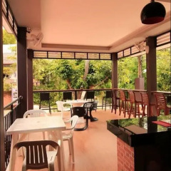 Отель Fantasy Hill Bungalow питание