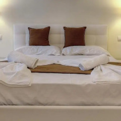 Deak Hostel сейф в номере