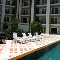 Апартаменты Apartment in Phuket Town бассейн