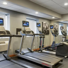 Отель Holiday Inn Bloomington W Msp Airport Area Блумингтон фитнесс-зал