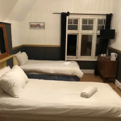 Tourian Lounge Hotel комната для гостей фото 5