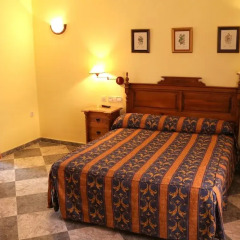 Отель Hostal Puerta de Monfragüe комната для гостей фото 3