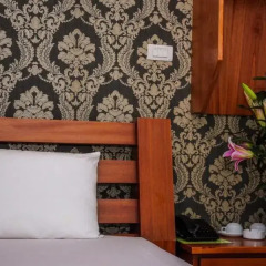 Light Hotel Ханой комната для гостей фото 3