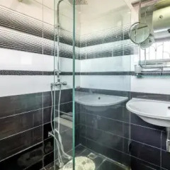 Отель Tbilisi Friendly Hostel Грузия, Тбилиси - отзывы, цены и фото номеров - забронировать отель Tbilisi Friendly Hostel онлайн ванная