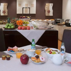 Отель CDH Hotel Villa Ducale Италия, Парма - 2 отзыва об отеле, цены и фото номеров - забронировать отель CDH Hotel Villa Ducale онлайн питание