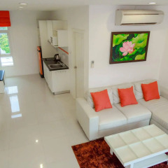 Отель New Nordic Suite 1 комната для гостей