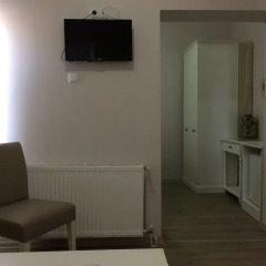 Burhaniye Merkez Otel Турция, Пелиткой - отзывы, цены и фото номеров - забронировать отель Burhaniye Merkez Otel онлайн удобства в номере