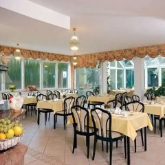 Отель Garten-Hotel Ponick Германия, Кёльн - отзывы, цены и фото номеров - забронировать отель Garten-Hotel Ponick онлайн питание фото 3