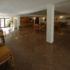 Hotel Apartamento do Golfe парковка