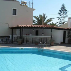 Апартаменты Irilena Apartments бассейн фото 2