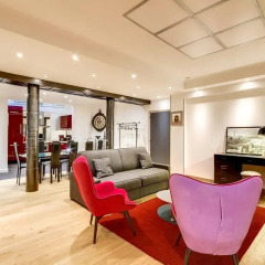 Отель Duplex vue Seine quai des grands Augustins интерьер отеля