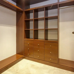 Отель Residence South by Deluxe Holiday Homes сейф в номере