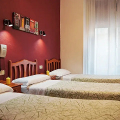 Отель Hostal Fuencarral Kryse комната для гостей фото 3