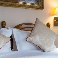 Отель The Originals Hotels Paris Paix République Париж детские мероприятия