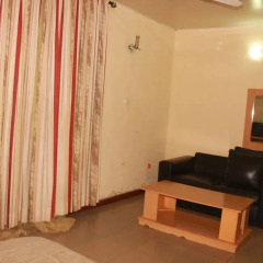 Отель Planet Guest House Калабар комната для гостей фото 5