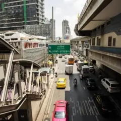 Отель The Step Sathon балкон