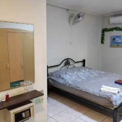 Walking Street Encore Hotel сейф в номере