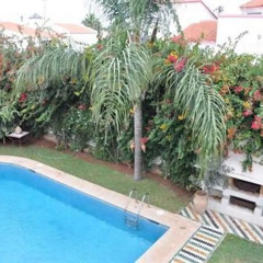 Отель Riad Dar Alhambra Марокко, Марракеш - отзывы, цены и фото номеров - забронировать отель Riad Dar Alhambra онлайн бассейн