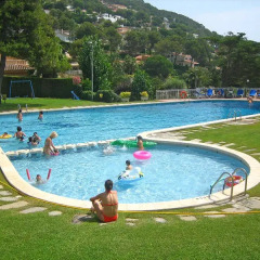 Отель Cala Bona - INH 27251 Испания, Бланес - отзывы, цены и фото номеров - забронировать отель Cala Bona - INH 27251 онлайн детские мероприятия фото 2