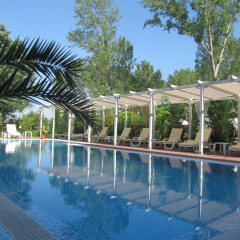 Отель Aparthotel Cote D'Azure Солнечный берег бассейн