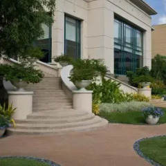 Отель Radisson Blu Hotel Cebu Филиппины, Лапу-Лапу - 1 отзыв об отеле, цены и фото номеров - забронировать отель Radisson Blu Hotel Cebu онлайн спортивное сооружение