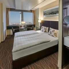 Отель Park Inn by Radisson Berlin Alexanderplatz комната для гостей фото 9