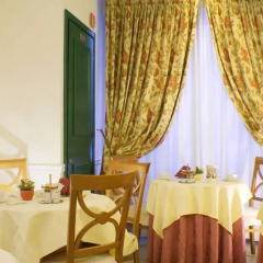 Hotel Rosary Garden