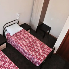 Гостиница The 8th floor hostel в Иркутске отзывы, цены и фото номеров - забронировать гостиницу The 8th floor hostel онлайн Иркутск комната для гостей фото 2