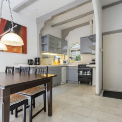 Апартаменты Shauna Apartment в номере