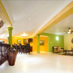Отель Milbrooks Resort интерьер отеля фото 3