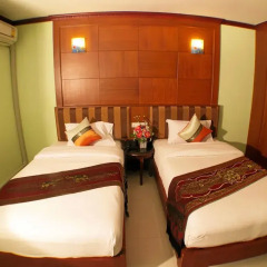 Отель Sky Suites Бангкок комната для гостей фото 2