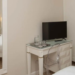 Отель Axel Hotel Venice Италия, Венеция - 1 отзыв об отеле, цены и фото номеров - забронировать отель Axel Hotel Venice онлайн удобства в номере фото 2