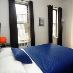 Апартаменты Moma Suite Apartment сейф в номере