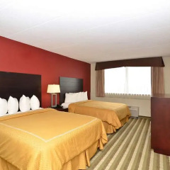 Отель Quality Inn & Suites New York Avenue США, Вашингтон - отзывы, цены и фото номеров - забронировать отель Quality Inn & Suites New York Avenue онлайн комната для гостей фото 3