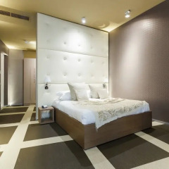Отель Private Luxury Suite сейф в номере