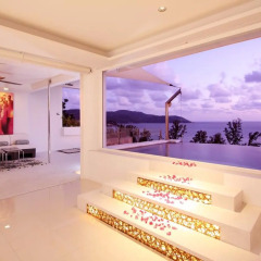 Отель Tasanee Penthouse гостиничный бар