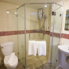 Отель Sleepstation At Pratunam Бангкок ванная