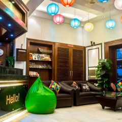 Raja Hotel интерьер отеля