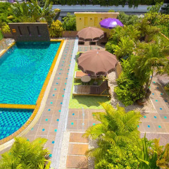 Отель Woraburi Sukhumvit Hotel & Resort Таиланд, Бангкок - отзывы, цены и фото номеров - забронировать отель Woraburi Sukhumvit Hotel & Resort онлайн бассейн фото 2