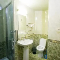 Отель Sayohat Sari Hotel Узбекистан, Ташкент - отзывы, цены и фото номеров - забронировать отель Sayohat Sari Hotel онлайн ванная фото 3