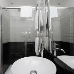 Отель Trevi Contemporary Suite Италия, Рим - отзывы, цены и фото номеров - забронировать отель Trevi Contemporary Suite онлайн ванная фото 2