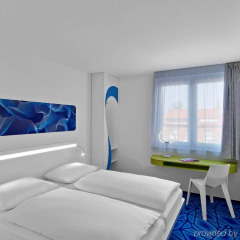 Отель Prizeotel Hamburg-City Германия, Гамбург - отзывы, цены и фото номеров - забронировать отель Prizeotel Hamburg-City онлайн комната для гостей