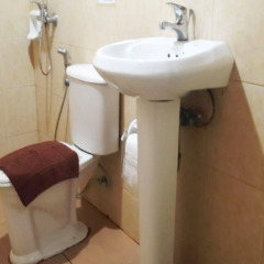 Silla Patong Hostel ванная