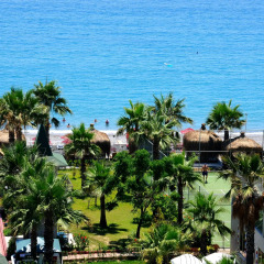 Holiday Garden Resort Турция, Окурджалар - отзывы, цены и фото номеров - забронировать отель Holiday Garden Resort онлайн пляж