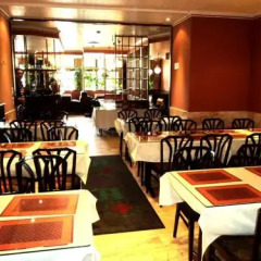Hotel Continental Gare du Midi гостиничный бар