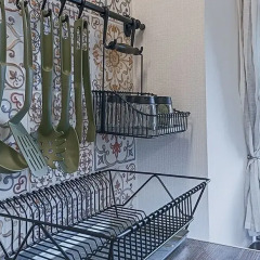 Гостиница City of Rivers Near Hermitage 2 Rooms в Санкт-Петербурге отзывы, цены и фото номеров - забронировать гостиницу City of Rivers Near Hermitage 2 Rooms онлайн Санкт-Петербург балкон