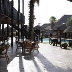 Отель The Big Five Lodge Габороне питание
